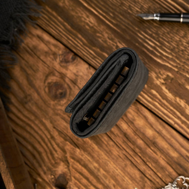 SKÓRZANE ETUI NA KLUCZE VINTAGE PAOLO PERUZZI T-49-BL