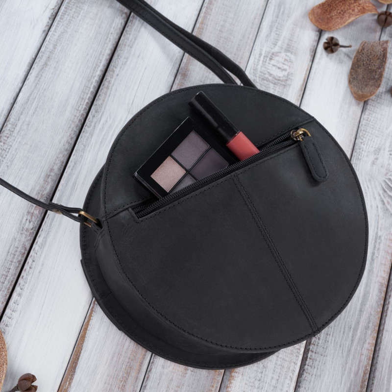 TOREBKA DAMSKA NA RAMIĘ CZARNA SKÓRZANA VINTAGE PAOLO PERUZZI T-92-HBL