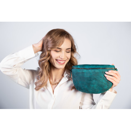 SKÓRZANA SASZETKA NA PAS VINTAGE PAOLO PERUZZI T-36-GR