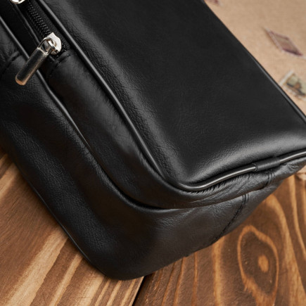 Torba męska na ramię saszetka skórzana czarna pojemna Abruzzo ABR-01