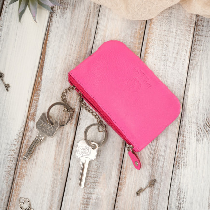 Etui na klucze skórzane różowe pojemne ze skóry naturalnej licowej Paolo Peruzzi T-51-NPI