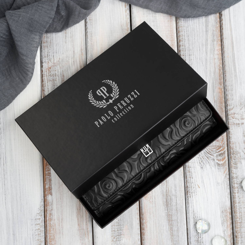 Portfel damski skórzany z tłoczeniem w kwiaty czarny z ochroną RFID Paolo Peruzzi AL-12-BL