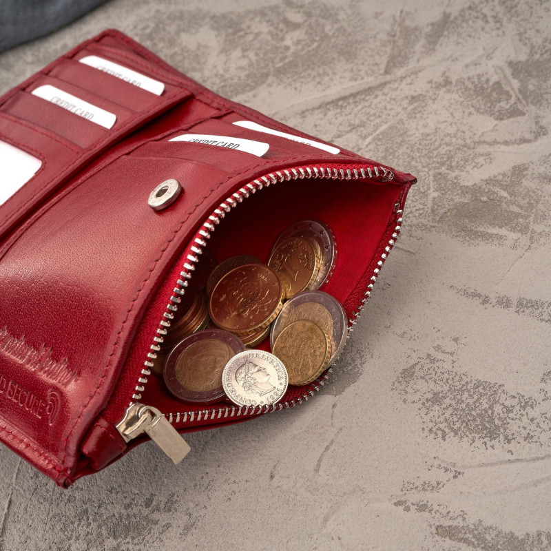 Portfel damski skórzany duży czerwony z ochroną RFID Paolo Peruzzi T-140-RD