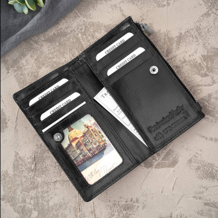 Portfel damski skórzany duży czarny z ochroną RFID Paolo Peruzzi T-140-BL