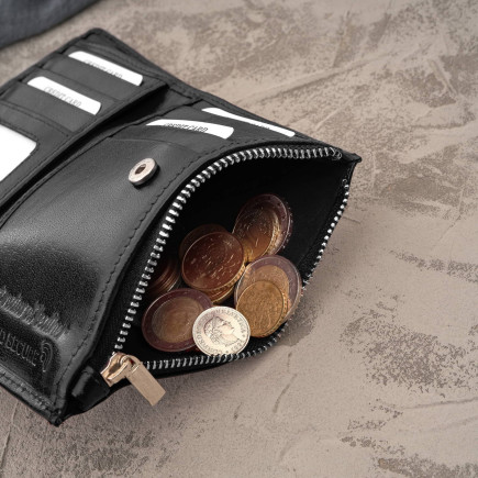 Portfel damski skórzany duży czarny z ochroną RFID Paolo Peruzzi T-140-BL