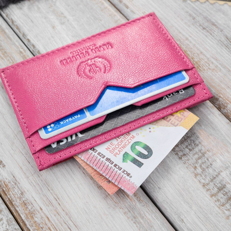 Etui na karty i wizytówki skórzane minimalistyczne praktyczne etui różowe Paolo Peruzzi T-150-PI