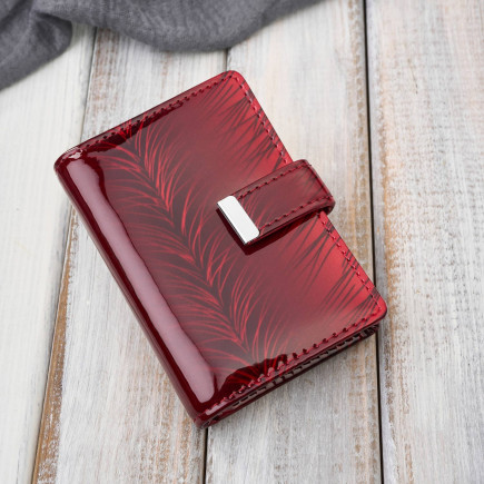 Skórzane etui na karty czerwone lakierowane SP-15-RRD