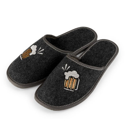 Ciepłe kapcie męskie R. 43 z filcu z haftem idealne na prezent KM-13-BL-43