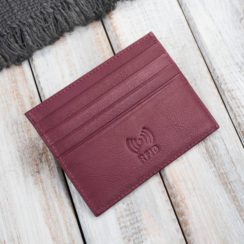 Etui na karty i wizytówki skórzane praktyczne z ochroną RFID czerwone Paolo Peruzzi