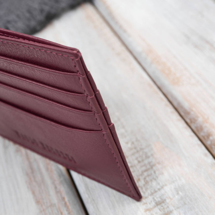 Etui na karty i wizytówki skórzane praktyczne z ochroną RFID czerwone Paolo Peruzzi