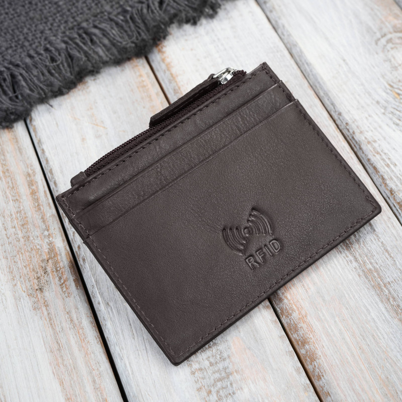 Etui na karty ze skóry naturalnej z kieszonką na suwak RFID brązowe Paolo Peruzzi