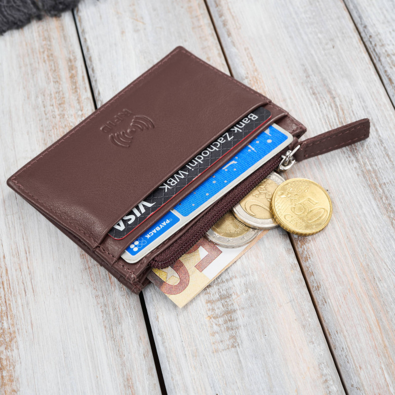 Skórzane etui na karty z kieszonką na suwak RFID koniakowe Paolo Peruzzi