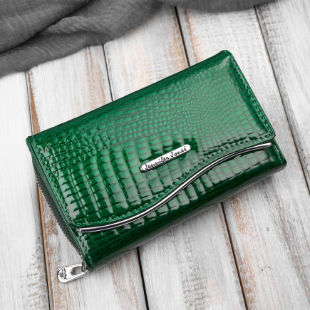 Portfel damski skórzany lakierowany croco zielony SP-24-CGRN – elegancki portfel z tłoczeniem